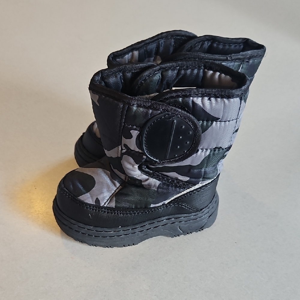 Camo Baby Snow Boots